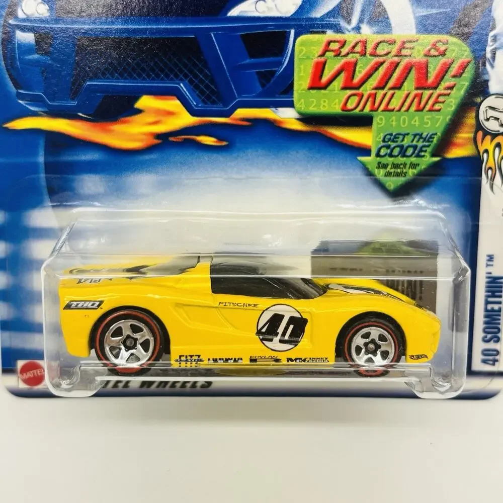 Hot Wheels Velocity X 40 Somethin' Yellow Red Line Wheels 52936 w/ Protector